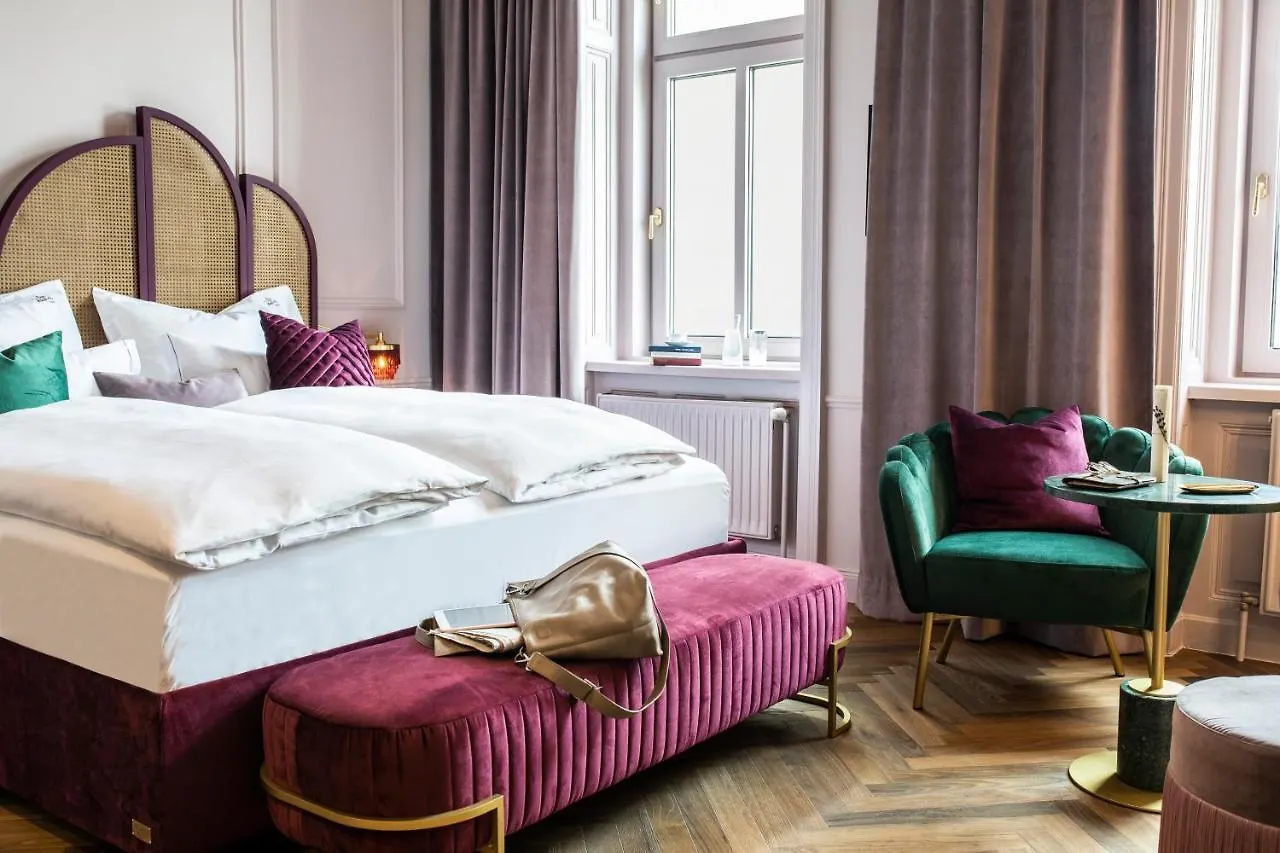 Hotel Josefine Vienne